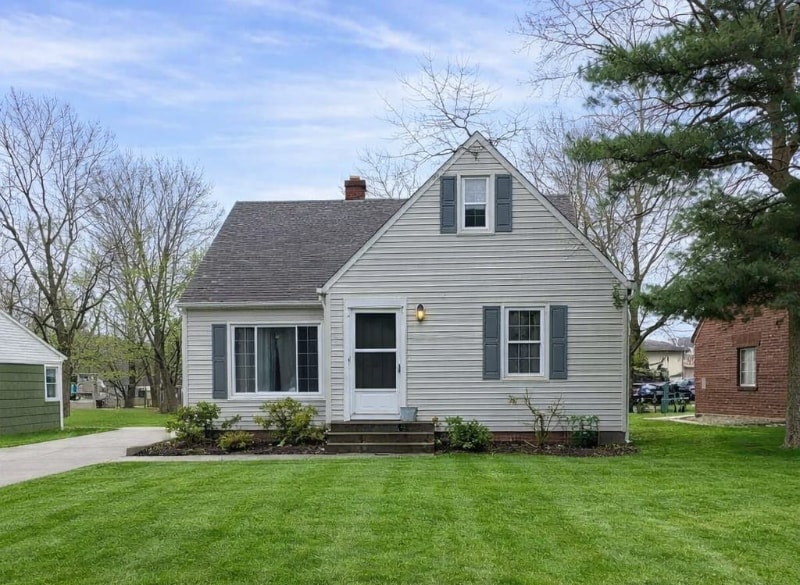 Photo - 14509 Rockside Rd