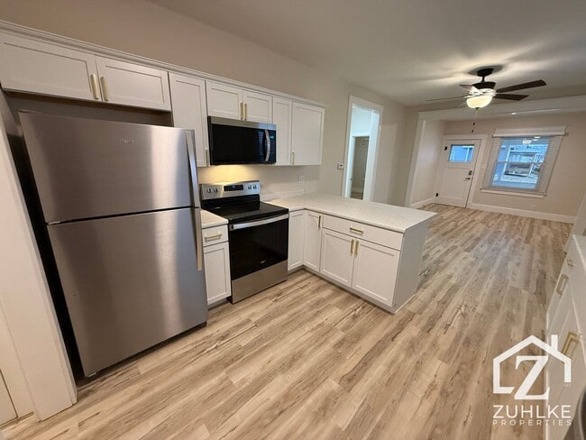 Photo - 201 N Pine St