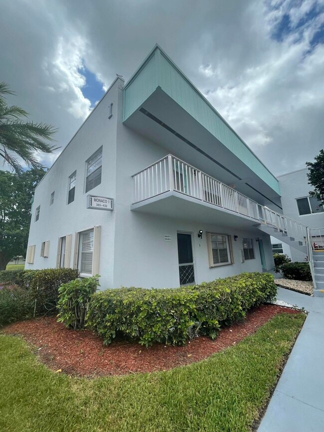 Building Photo - 385 Monaco Blvd Rental