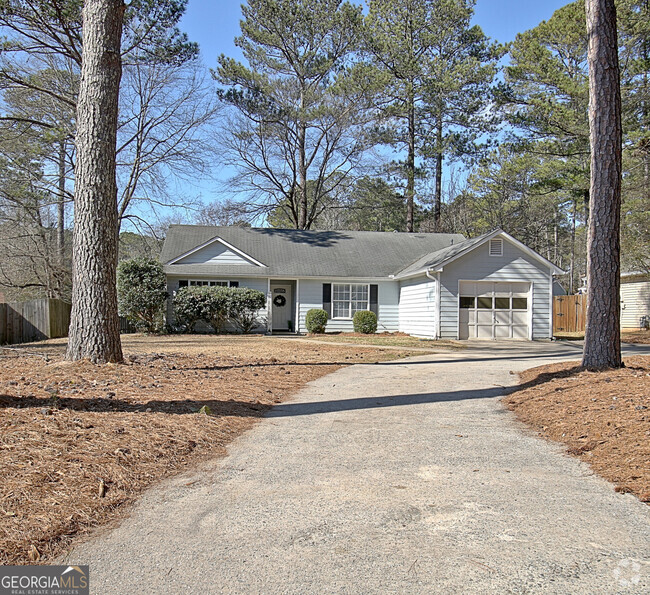 Building Photo - 205 1st Leaf Rental