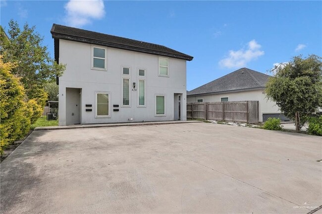 Photo - 12 W Chavez St Unit 1