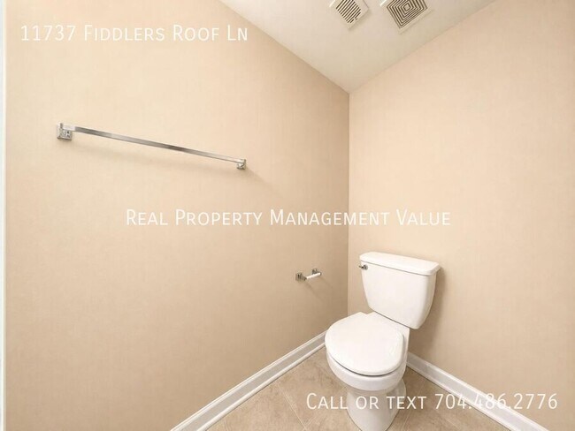 Photo - 11737 Fiddlers Roof Ln