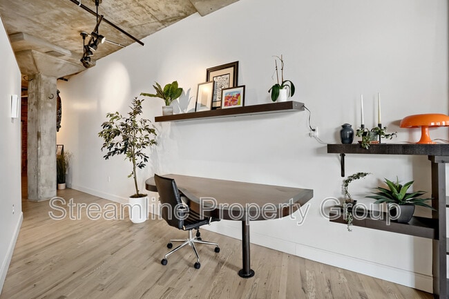 Photo - 2500 Walnut St Unit 312