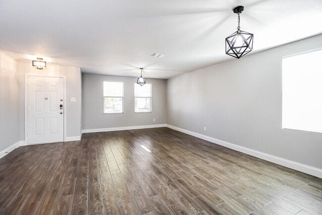 Photo - 1321 Scenic Hills Dr