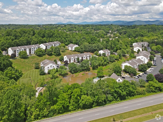 Aerial - Overlook at Stonemill
