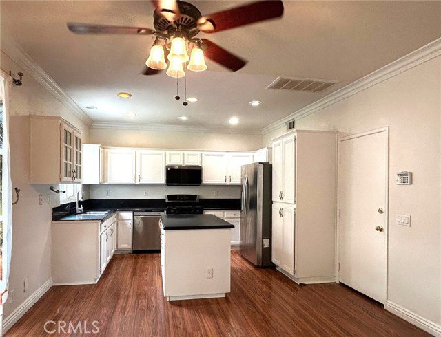 Photo - 17 Windarbor Ln