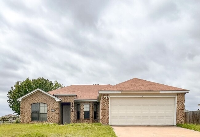 Photo - Available NOW This charming 1 story, 3 bedroom, 2 bath house could be your next home! Beautiful w...