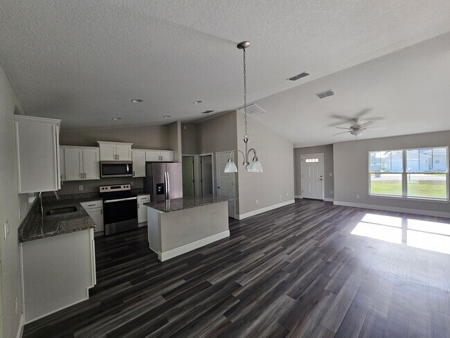 Photo - 56 Pine Trace Ct
