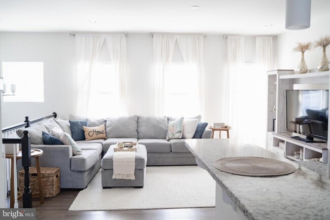 Photo - 36046 Auburn Wy