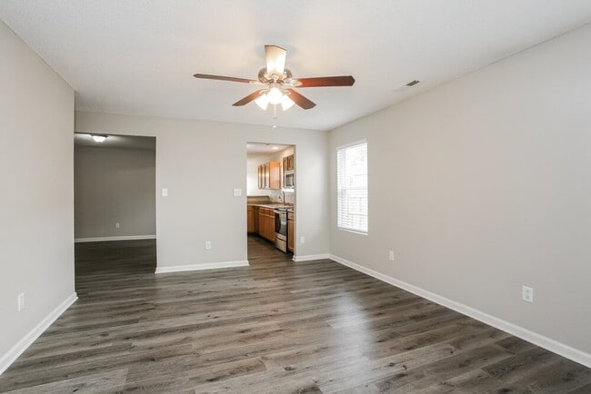 Photo - 5558 Wild Horse Dr