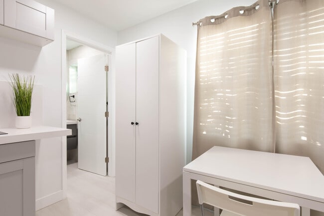 Photo - 1826 Jefferson St