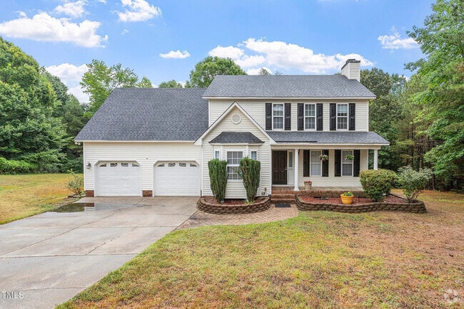 Building Photo - Beautiful 2100 sq. Ft Home on 2.47 Acres.