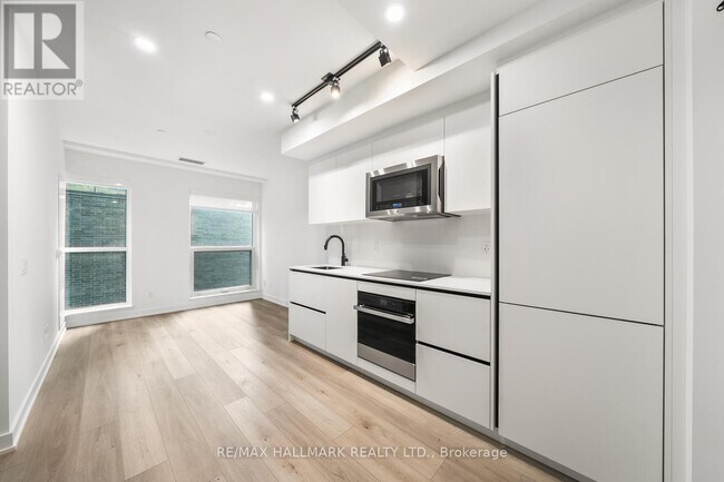 Photo - 327 King St W Unité 605