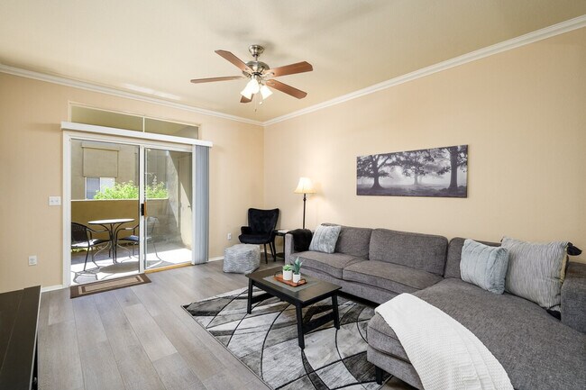 Photo - 5335 E Shea Blvd Apartment Unit ID1255433P