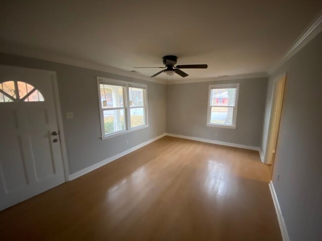 Photo - 3173 Sunrise St