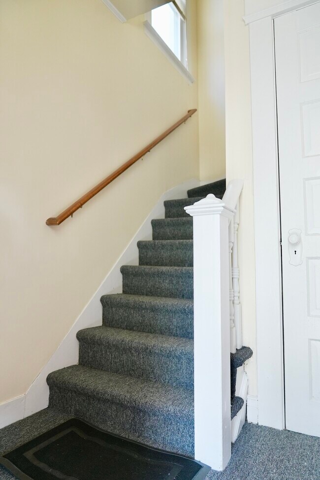 Photo - 39 Pardee Pl