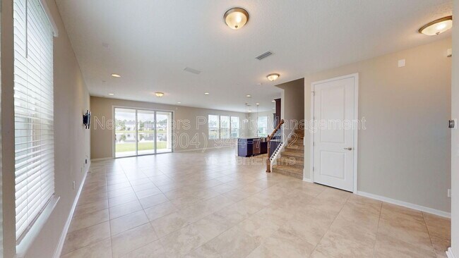 Photo - 167 Windermere Way