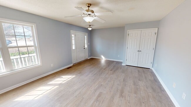 Photo - Spacious home near Fort Bragg, Schools, & Shopping!
