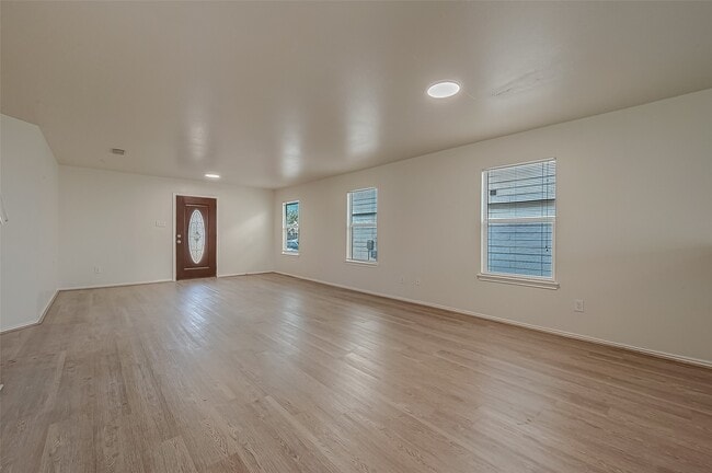 Photo - 20807 Baronsledge Ln
