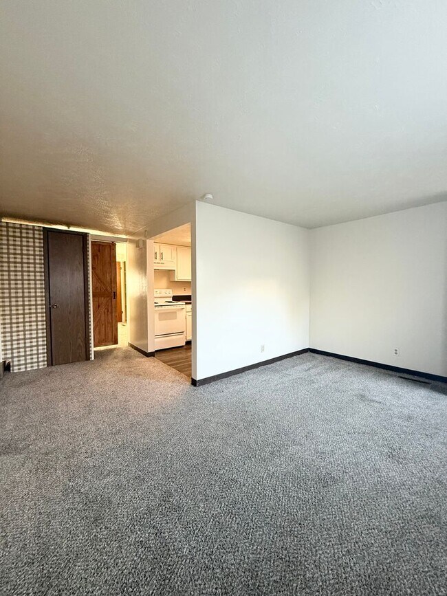 Photo - 712 W Mission Ave