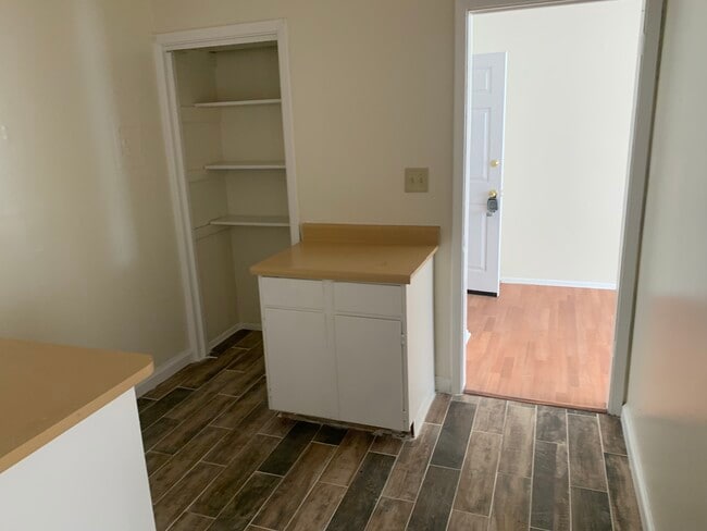 Woodbank Apartments