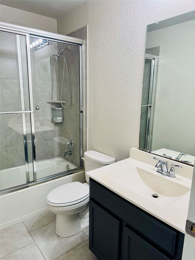 Photo - 18227 Grayson Blf Wy