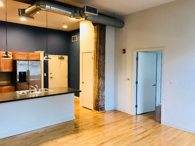 Photo - 425 N Prince St Unit 203