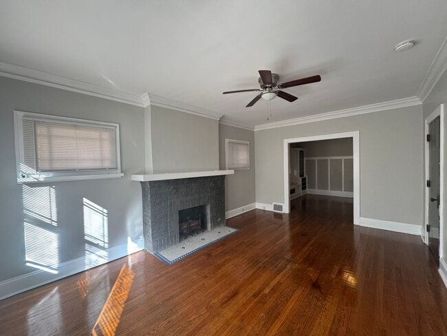 Photo - 1365 Phelps Ave Unit 1