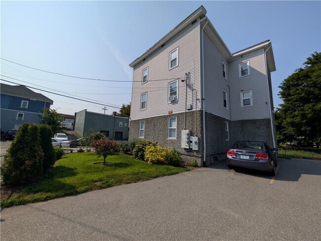 Photo - 57 Pleasant St