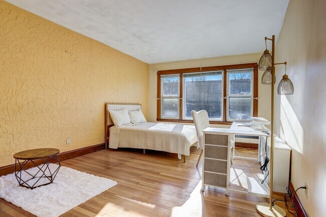 Photo - 93 Bailey Rd Unit #2