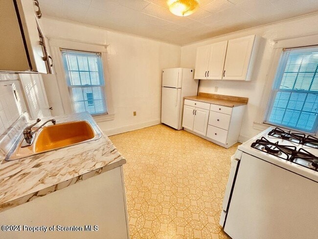 Photo - 1630 Myrtle St