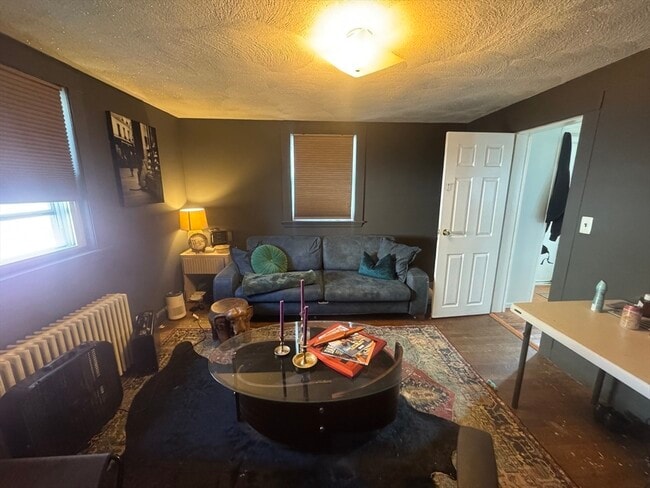 52 Crest Ave