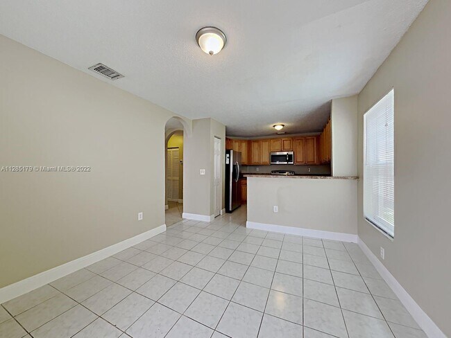 Photo - 14242 SW 151st Ave