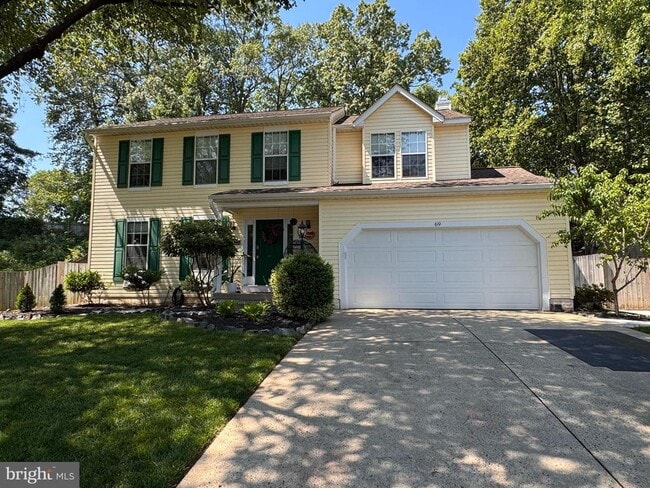 Photo - 69 Spring Lake Dr