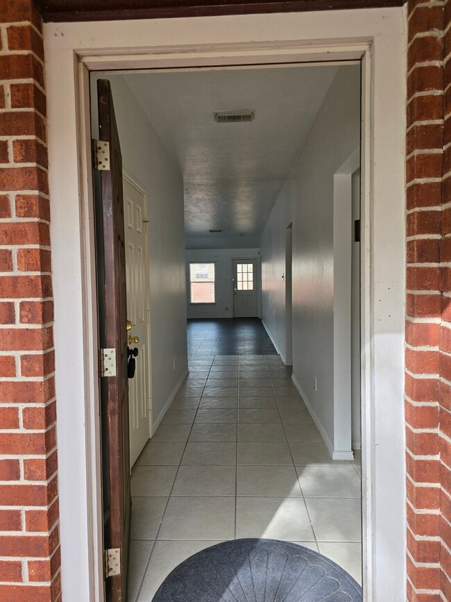 Photo - 2910 Plum Lake Dr