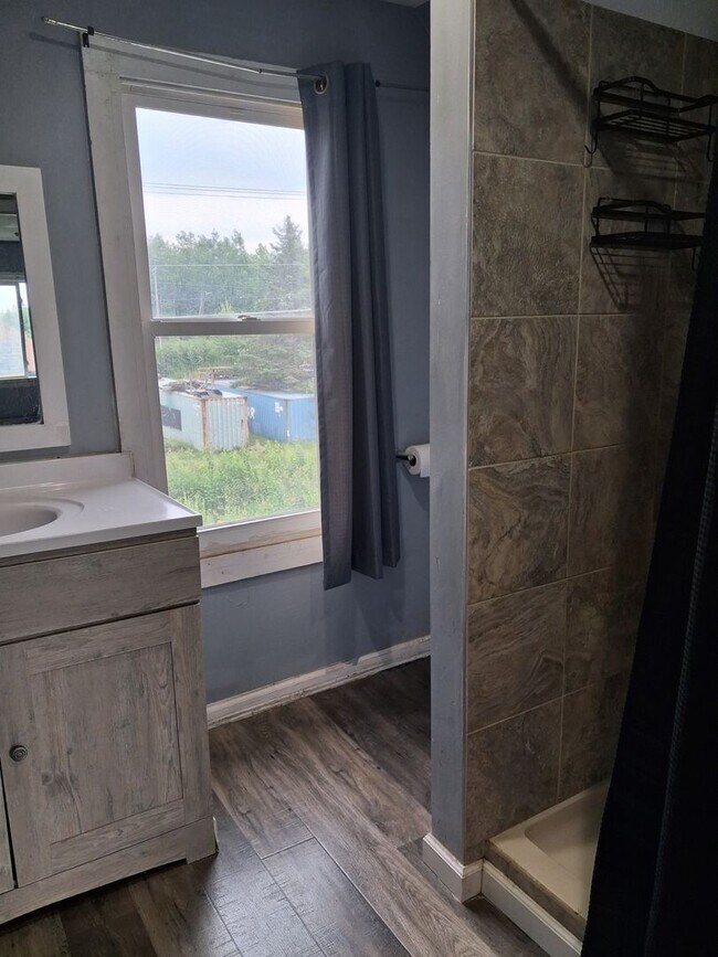 Photo - 104 5th St S Unidad Apt #5