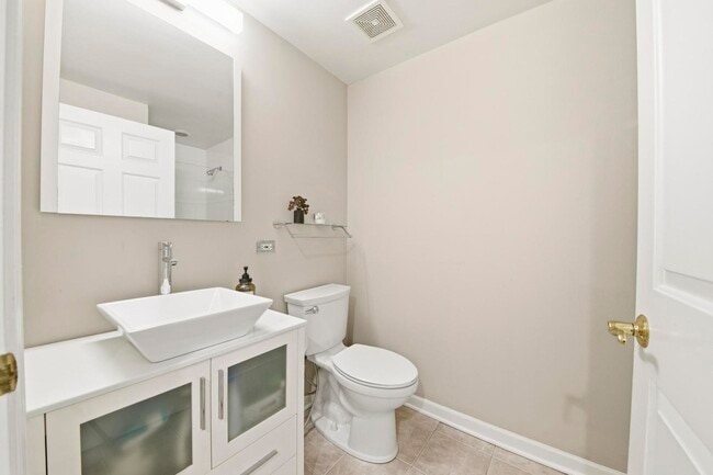 Photo - 200 N Addison Ave Unit 501