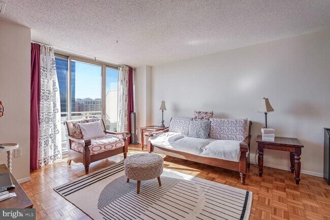 Photo - 4801 Fairmont Ave Unidad 904