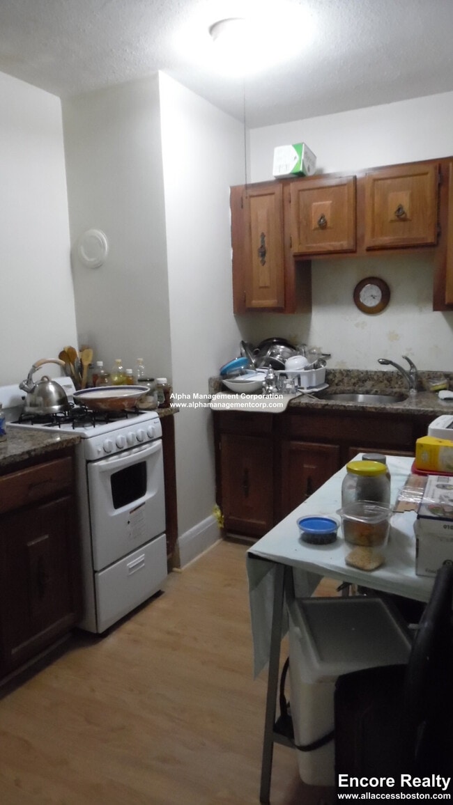 Photo - 349 Pleasant St