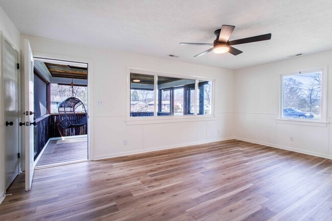 Photo - Close to Hike/Bike Path