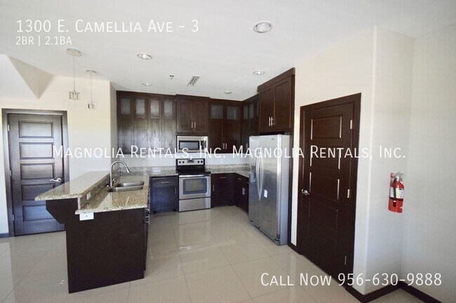 Photo - 1300 E Camellia Ave Unidad 3