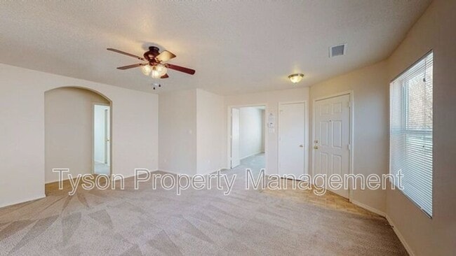 Photo - 2884 Wilder Loop Northeast