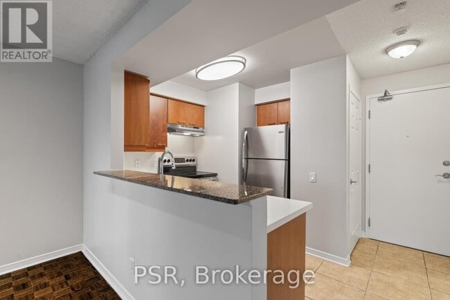 Photo - 515 Rosewell Ave Unité 112