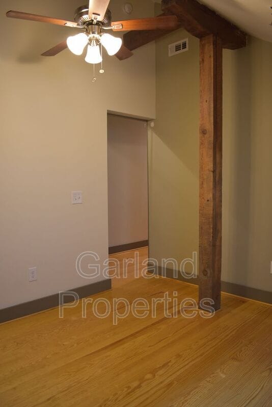 Photo - 113 Norfolk Ave SW