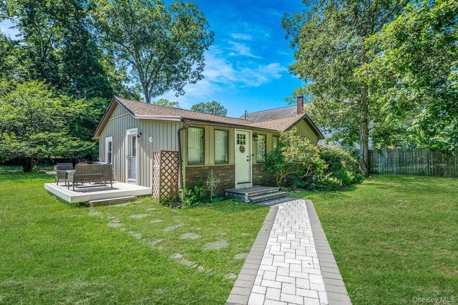 Building Photo - 10 Community Rd Rental