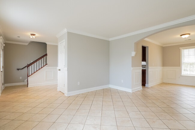 Photo - 103 Montauk Dr