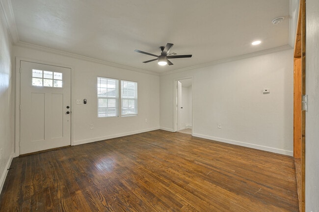 Photo - 1125 SW 47th St