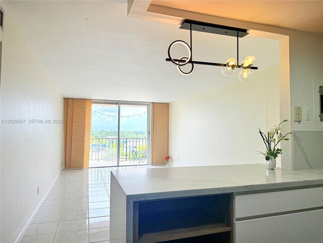 Photo - 1465 NE 123rd St Unit 715