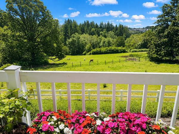 Photo - 15036 NW Old Germantown Rd Unidad 3-Bedroom NW Portland Retreat