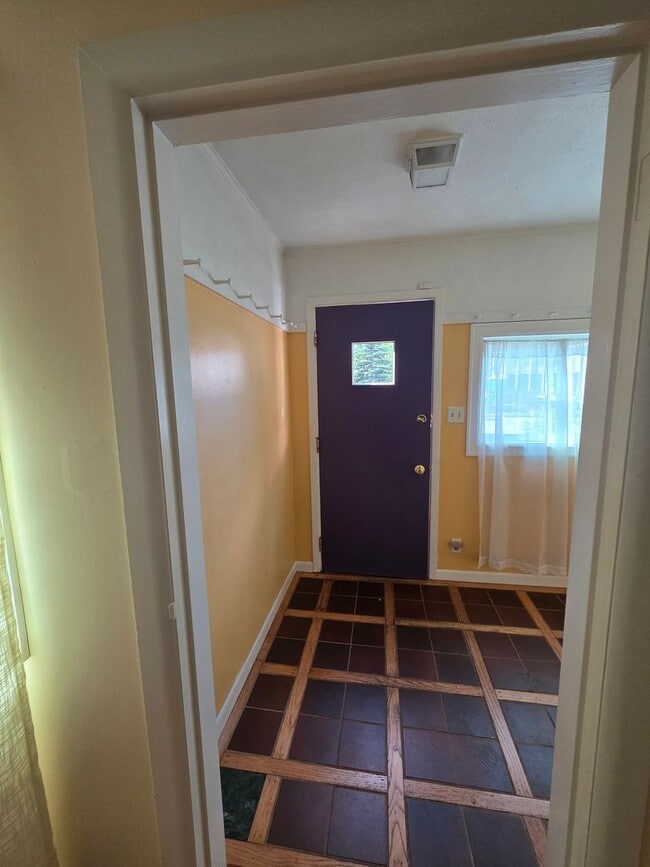 Photo - 1551 Sunrise Dr